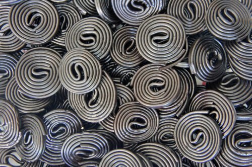 Damel Liquorice Wheels 2kg (1 Per Outer)
